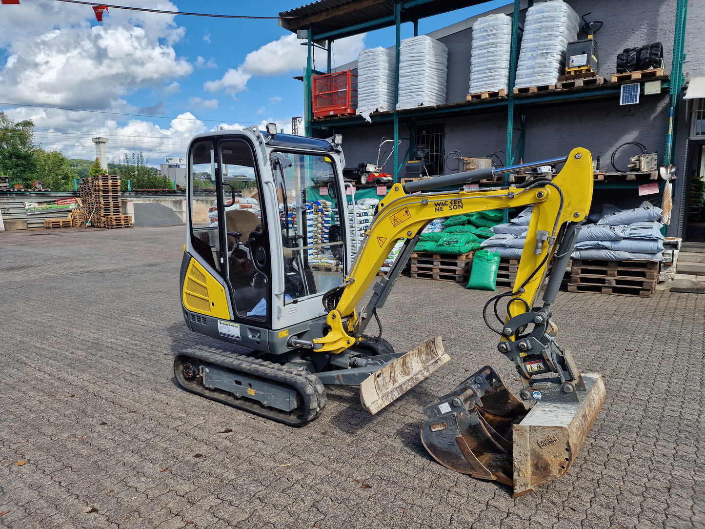 Wacker Neuson ET18 Powertilt