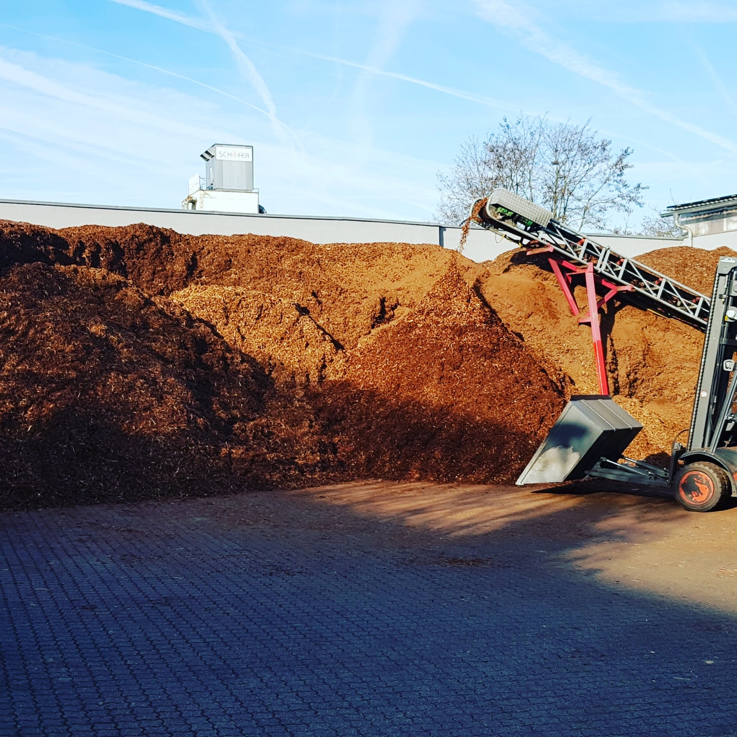1 m³ (1000l) Rindenmulch / Rindenhumus loses Material auf Anfrage